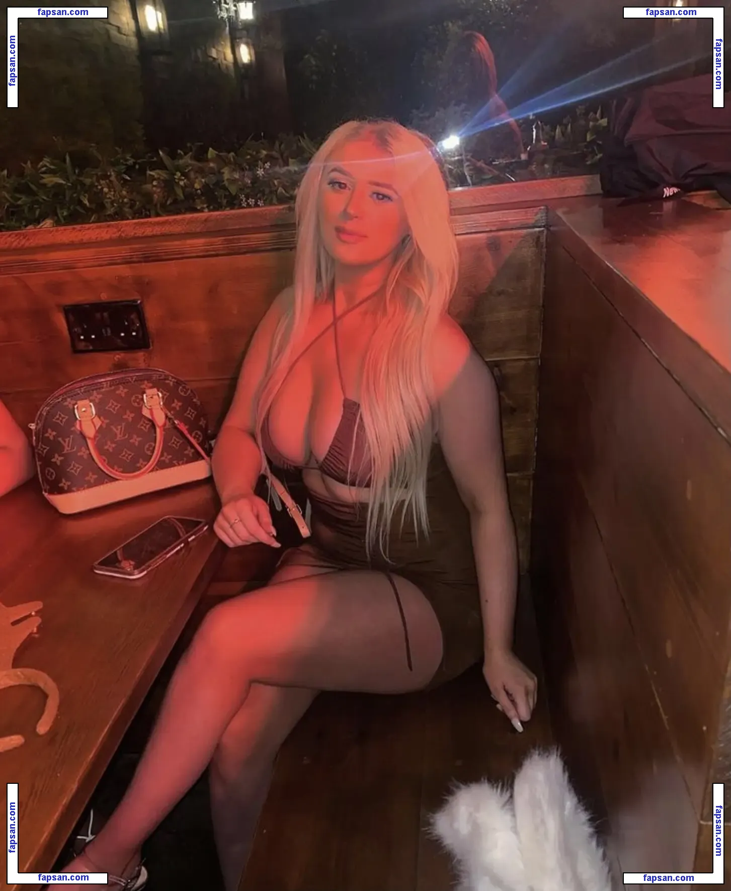 Mellissa_20 голая фото #0001 с Онлифанс