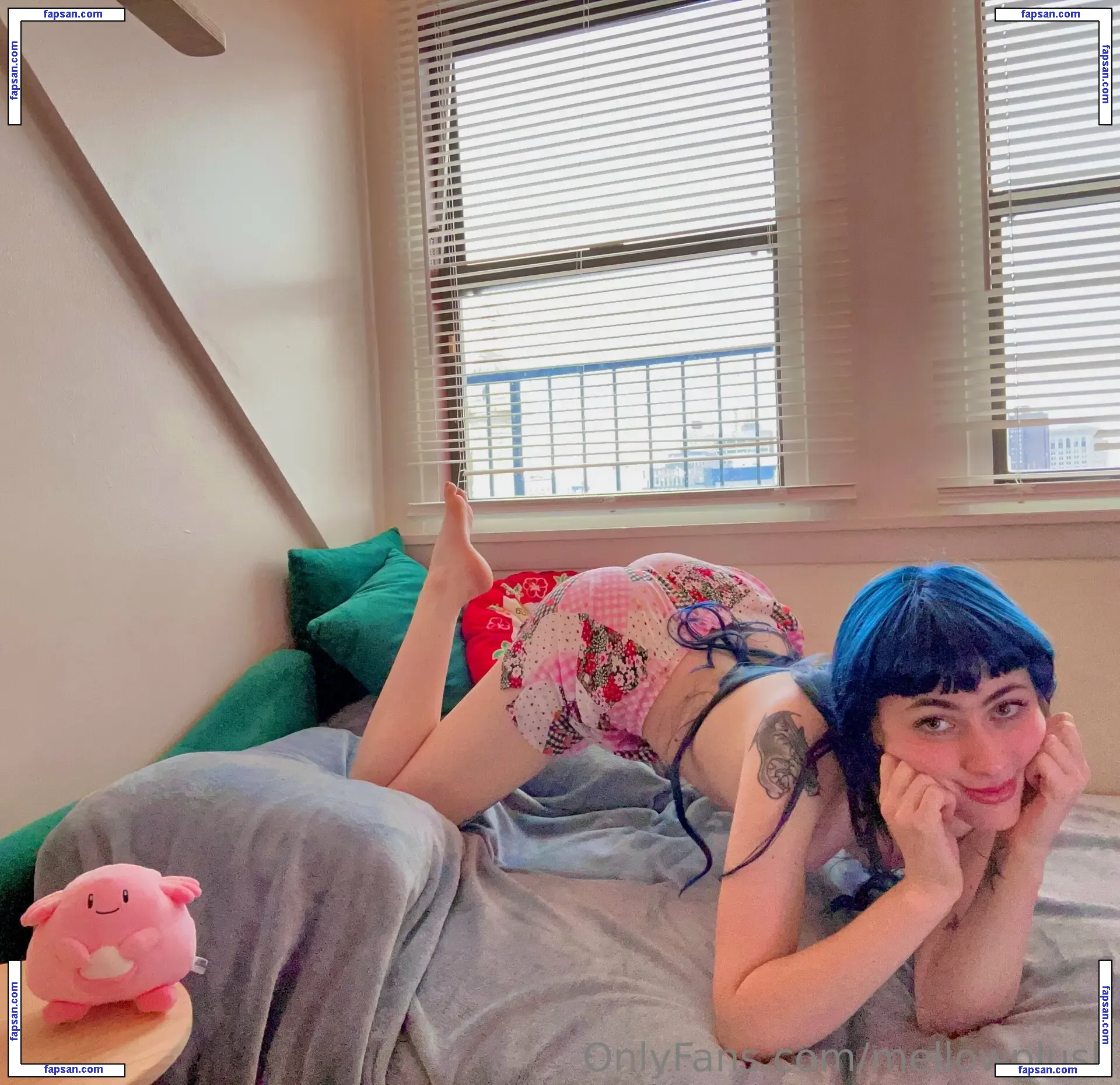 mellowplush nude photo #0023 from OnlyFans