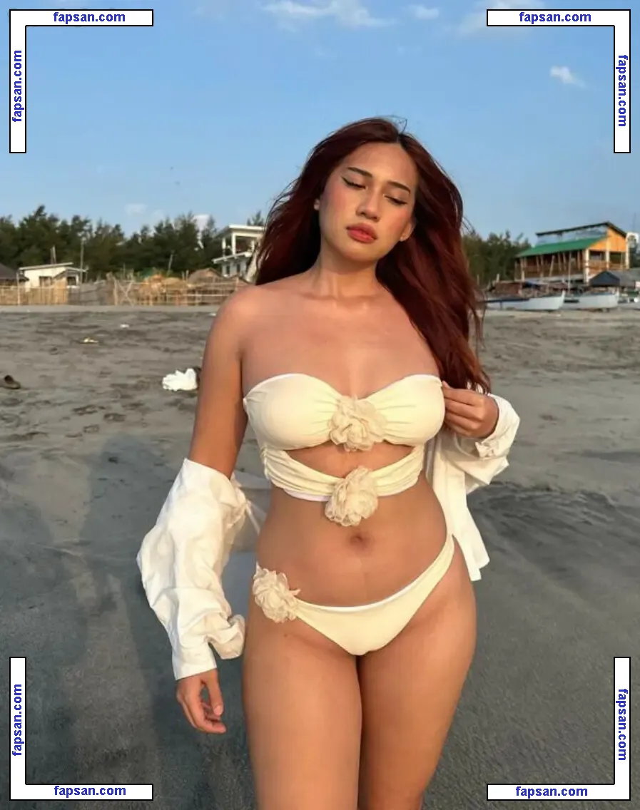 Melody Anne Seña nude photo #0002 from OnlyFans