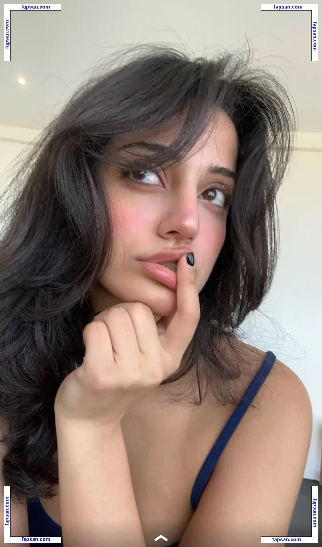 melodymelowo nude photo #0015 from OnlyFans
