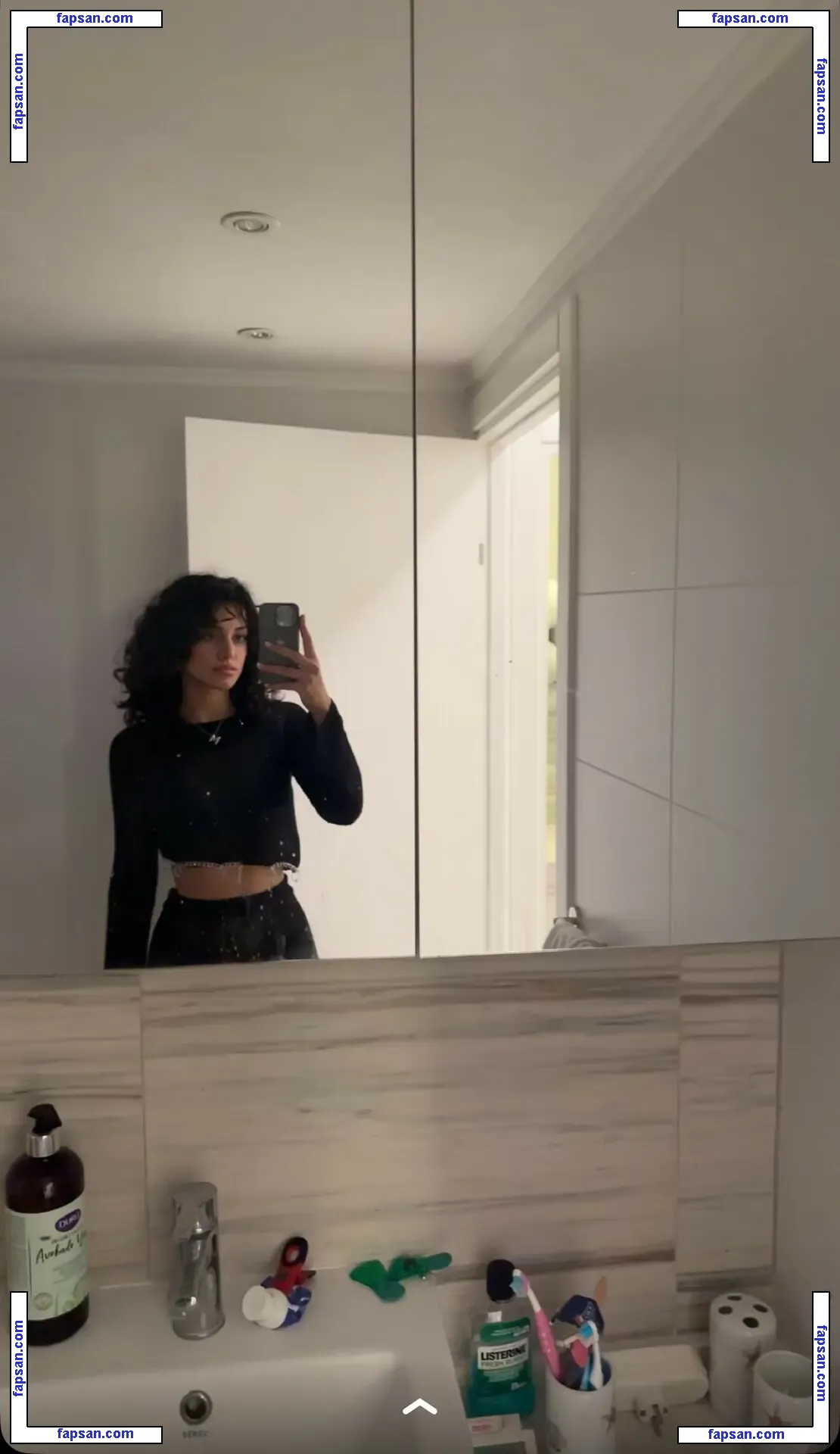 melodymelowo nude photo #0117 from OnlyFans