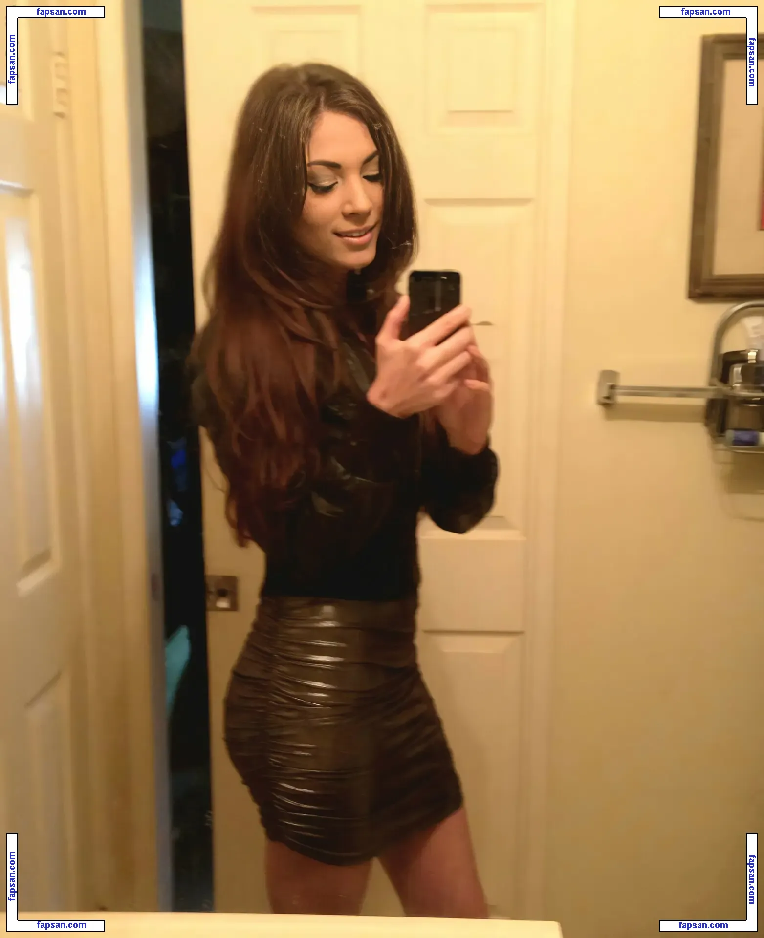 MelonieMac nude photo #0171 from OnlyFans