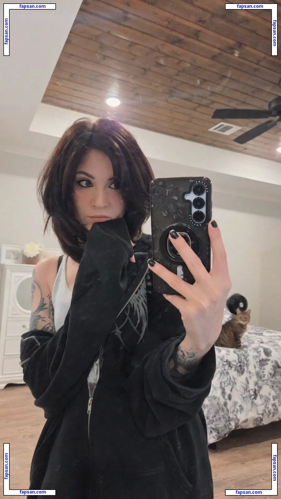 MelonieMac nude photo #0178 from OnlyFans