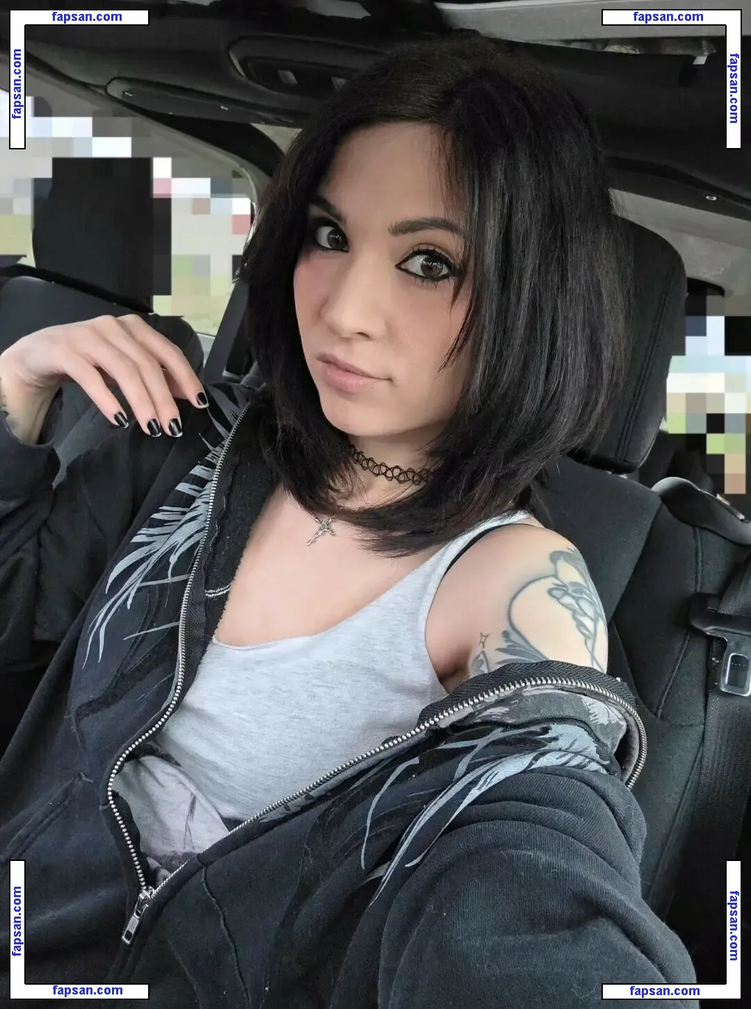 MelonieMac nude photo #0179 from OnlyFans