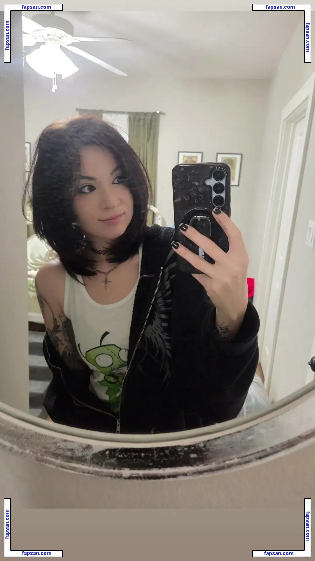 MelonieMac nude photo #0180 from OnlyFans