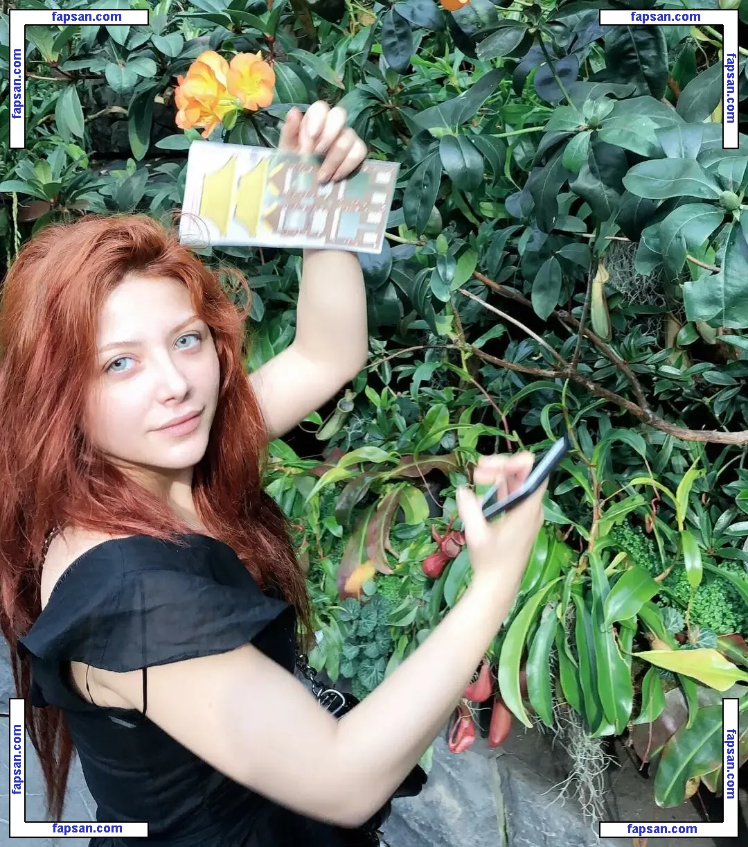 Melozgeee nude photo #0001 from OnlyFans