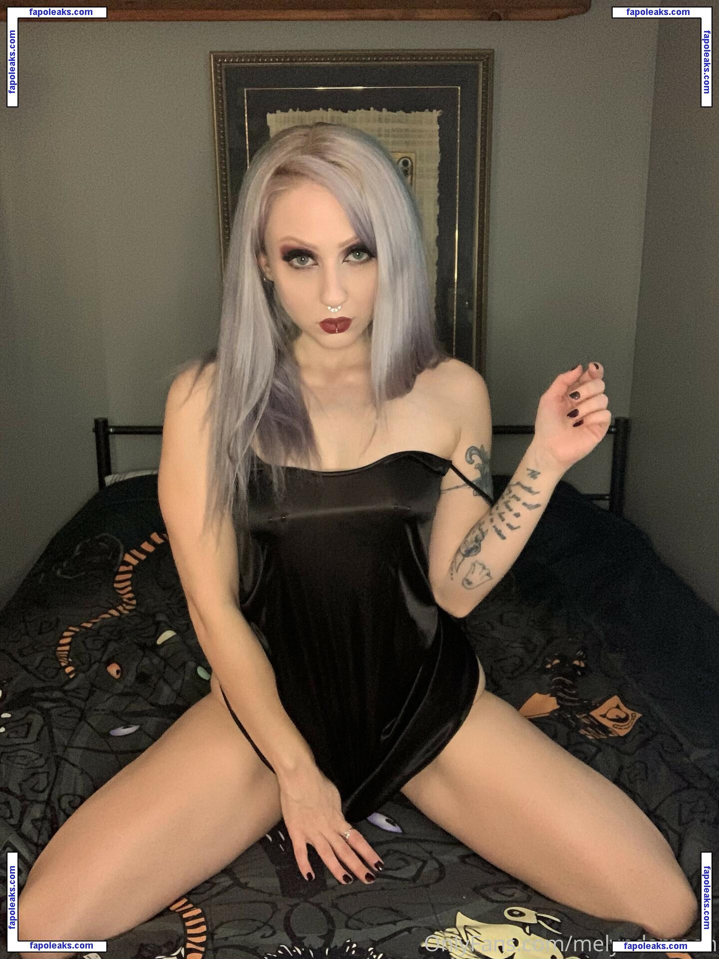 melyndamoon nude photo #0003 from OnlyFans