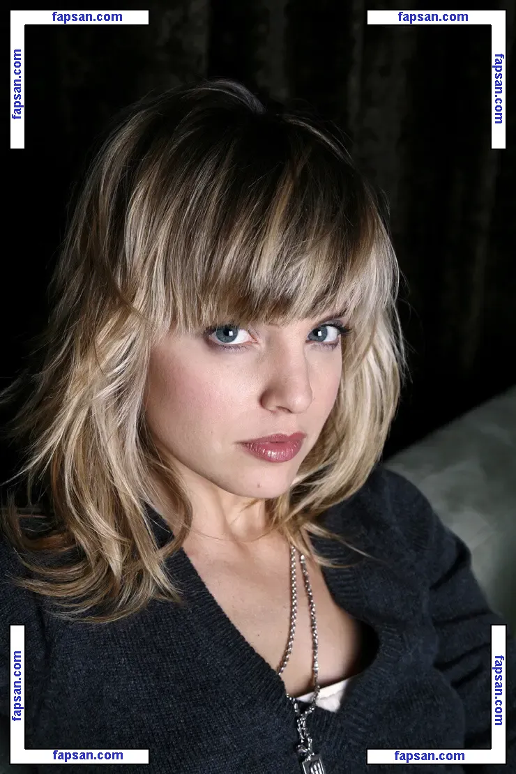 Mena Suvari nude photo #0288 from OnlyFans