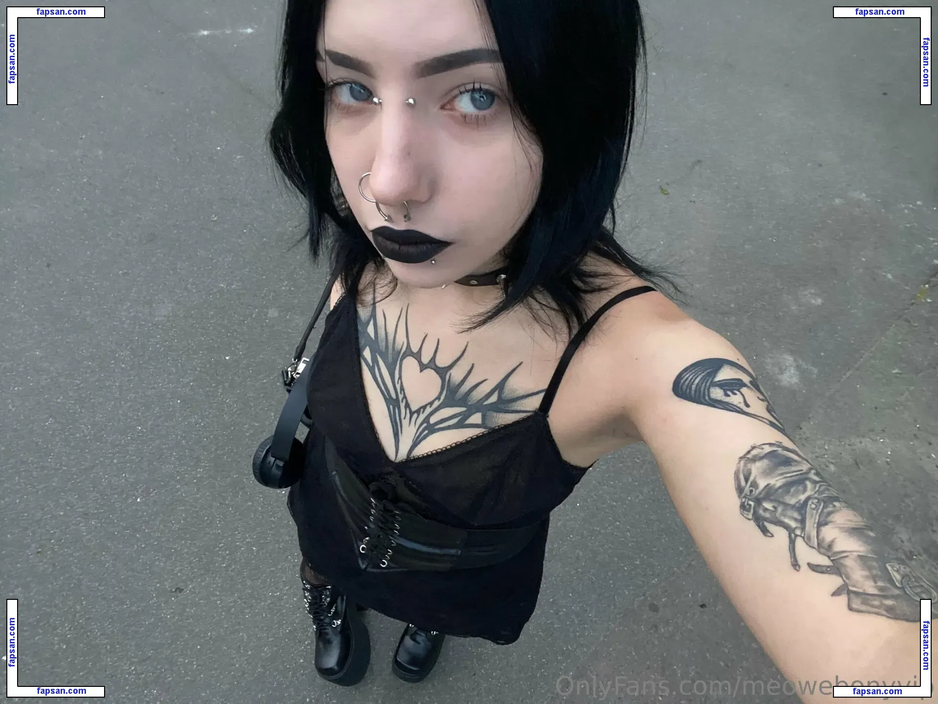 meowebonyvip nude photo #0030 from OnlyFans