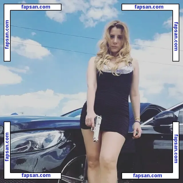 Mercedes Regina голая фото #0010 с Онлифанс