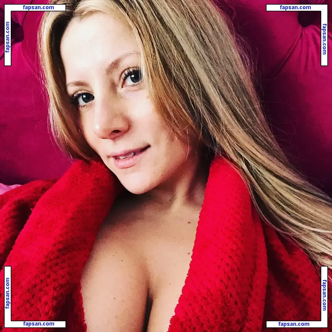 Mercedes Regina голая фото #0023 с Онлифанс