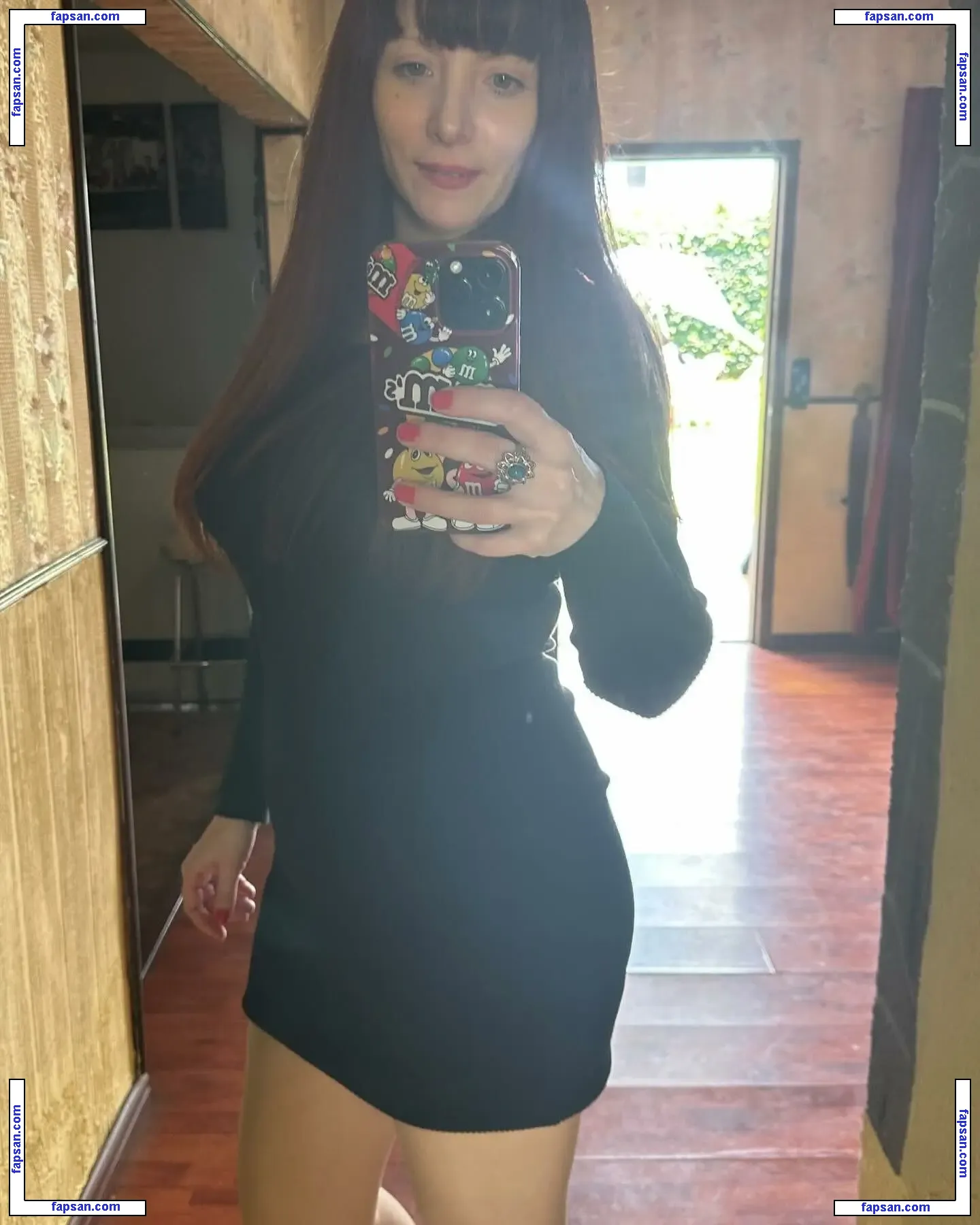 Mercedes Regina голая фото #0048 с Онлифанс