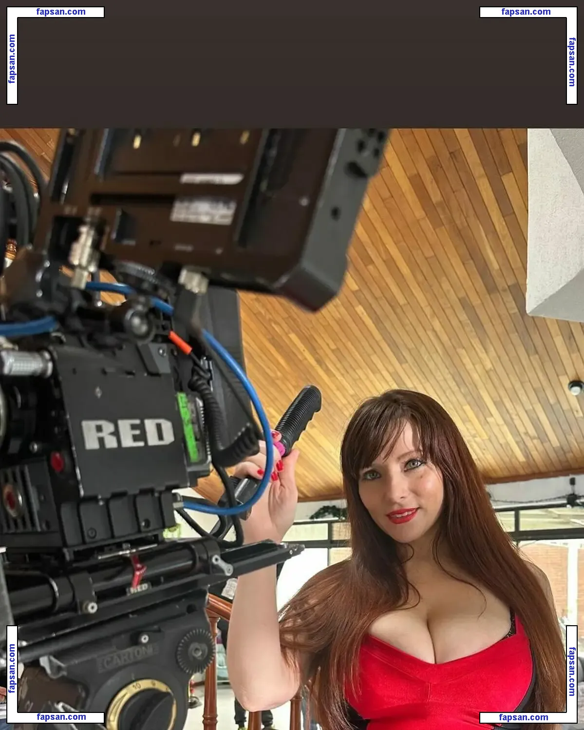 Mercedes Regina голая фото #0065 с Онлифанс