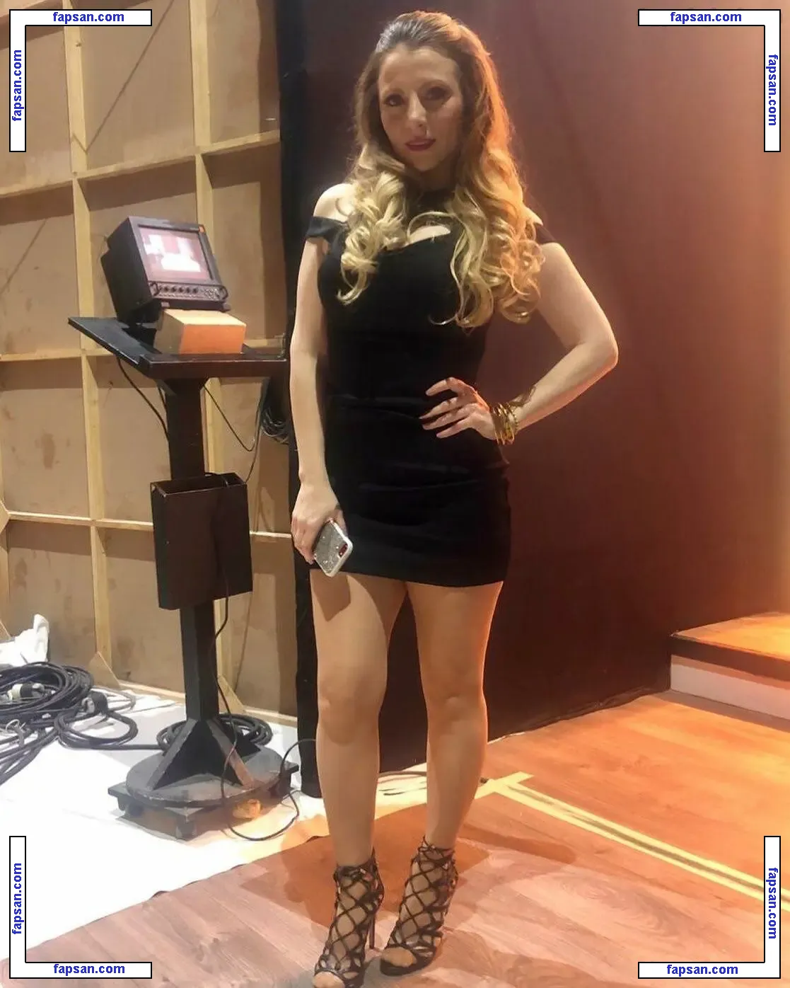 Mercedes Regina голая фото #0089 с Онлифанс