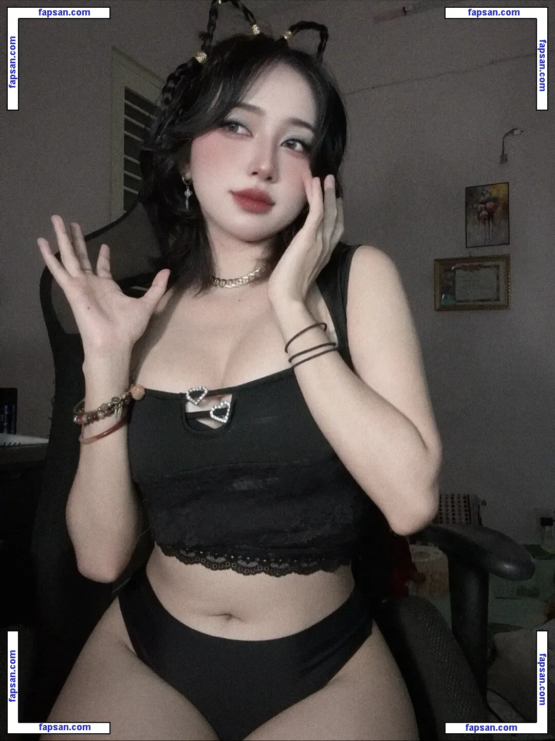 Mercury Nguyen голая фото #0047 с Онлифанс