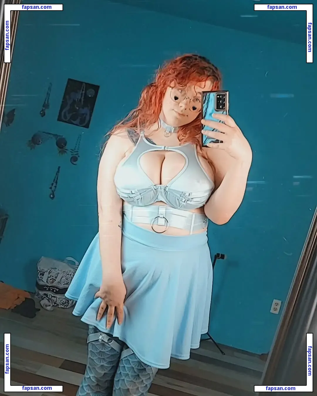 Mermaid Lunessa голая фото #0002 с Онлифанс