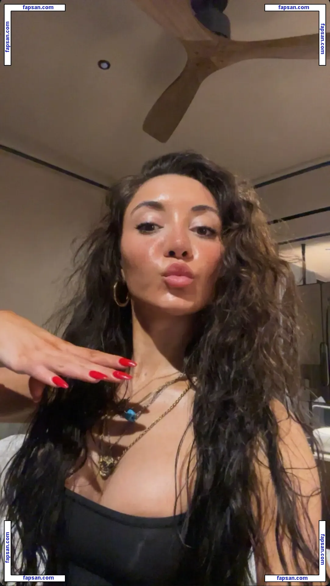 Merve Özkan nude photo #0080 from OnlyFans