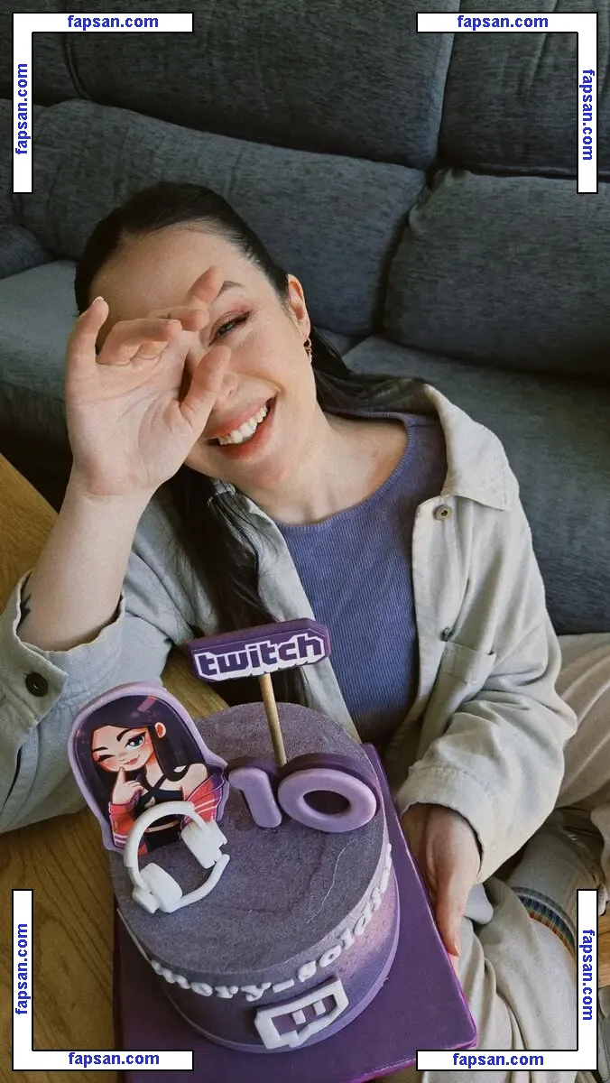 mery_soldier голая фото #0025 с Онлифанс