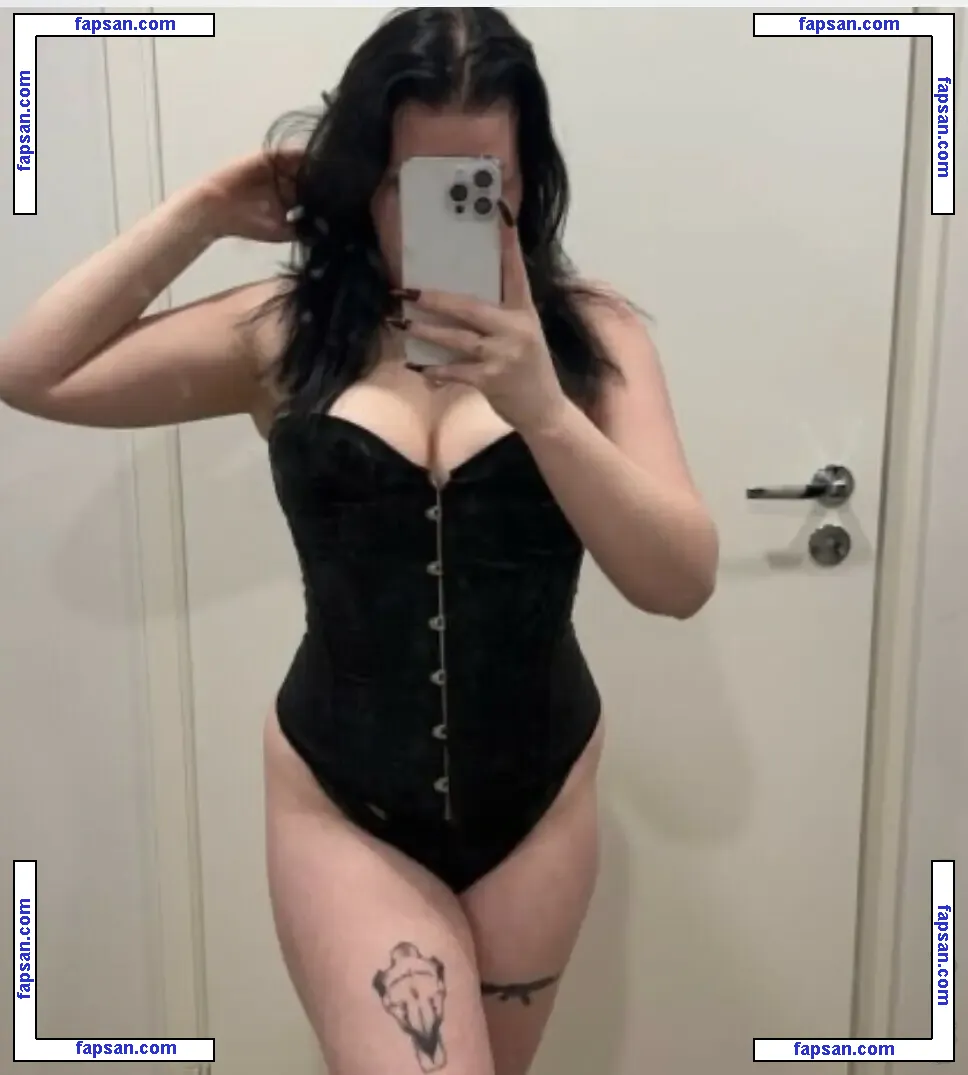 Metallimuija голая фото #0003 с Онлифанс