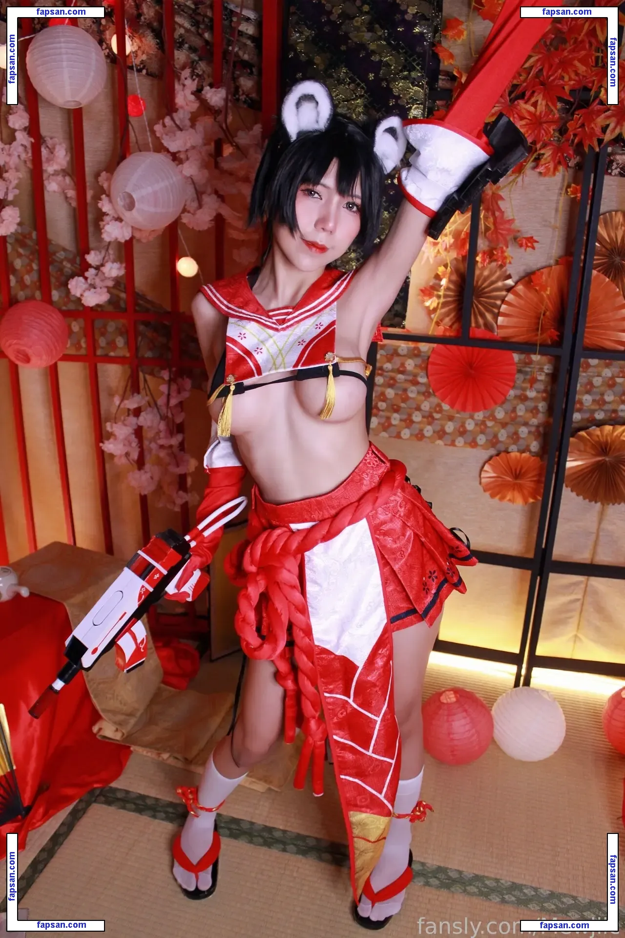 Mewjiic голая фото #0369 с Онлифанс