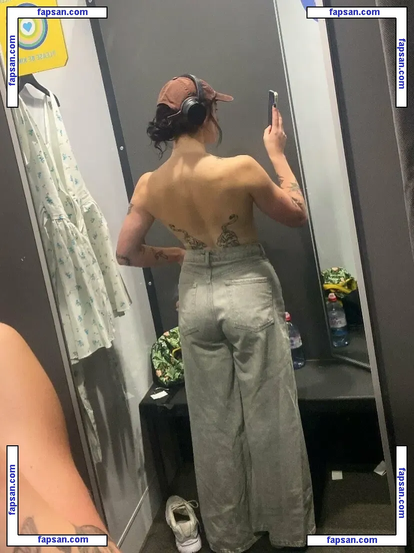 mformorphine nude photo #0010 from OnlyFans