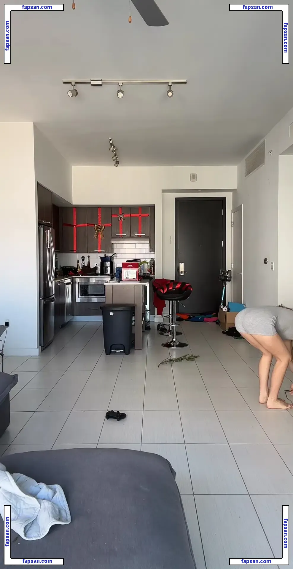 Mia Block голая фото #0006 с Онлифанс