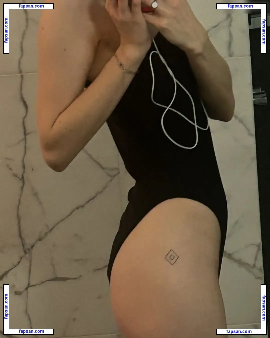 Mia Guethe nude photo #0001 from OnlyFans