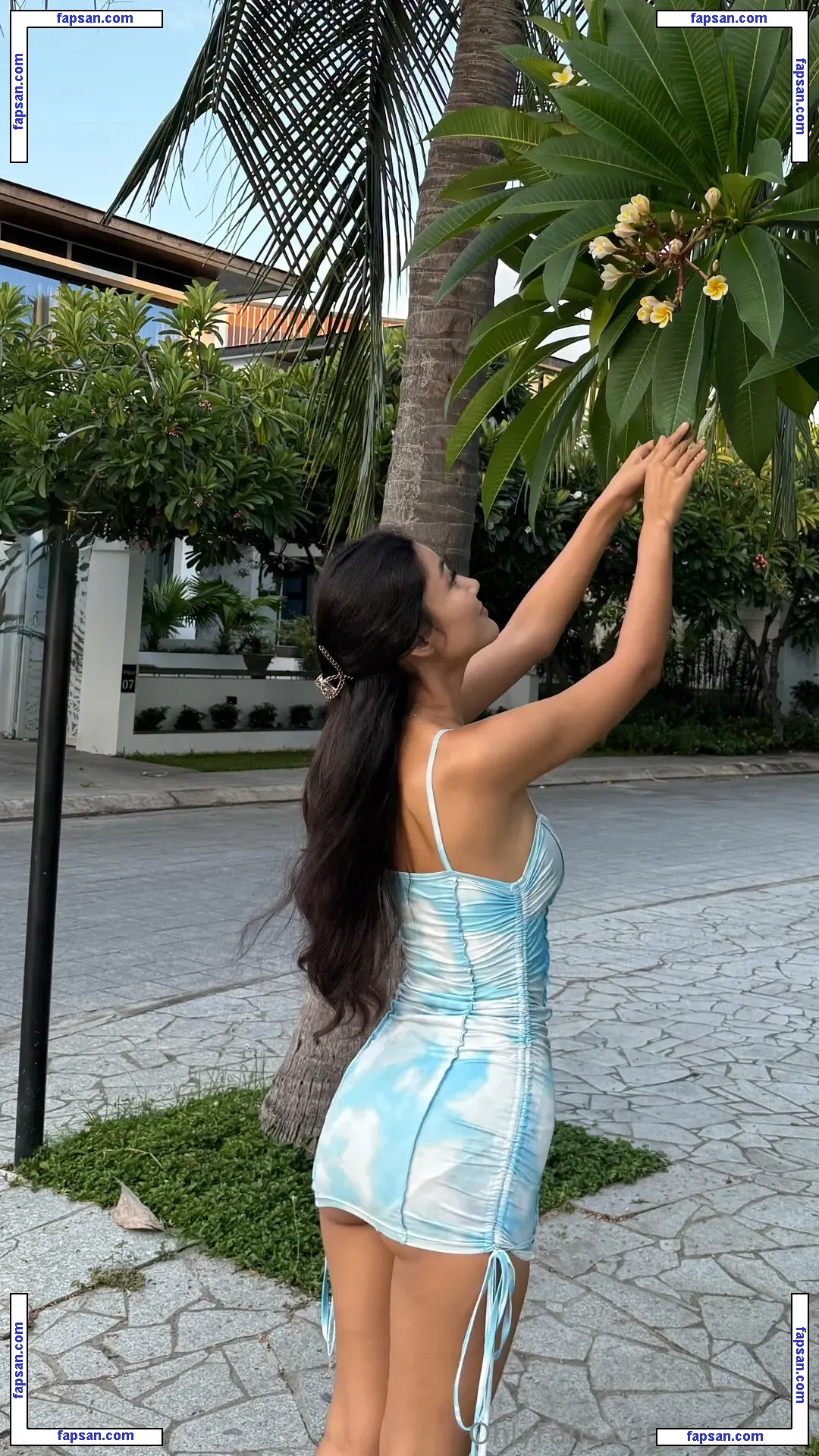 mia_jeen nude photo #0013 from OnlyFans