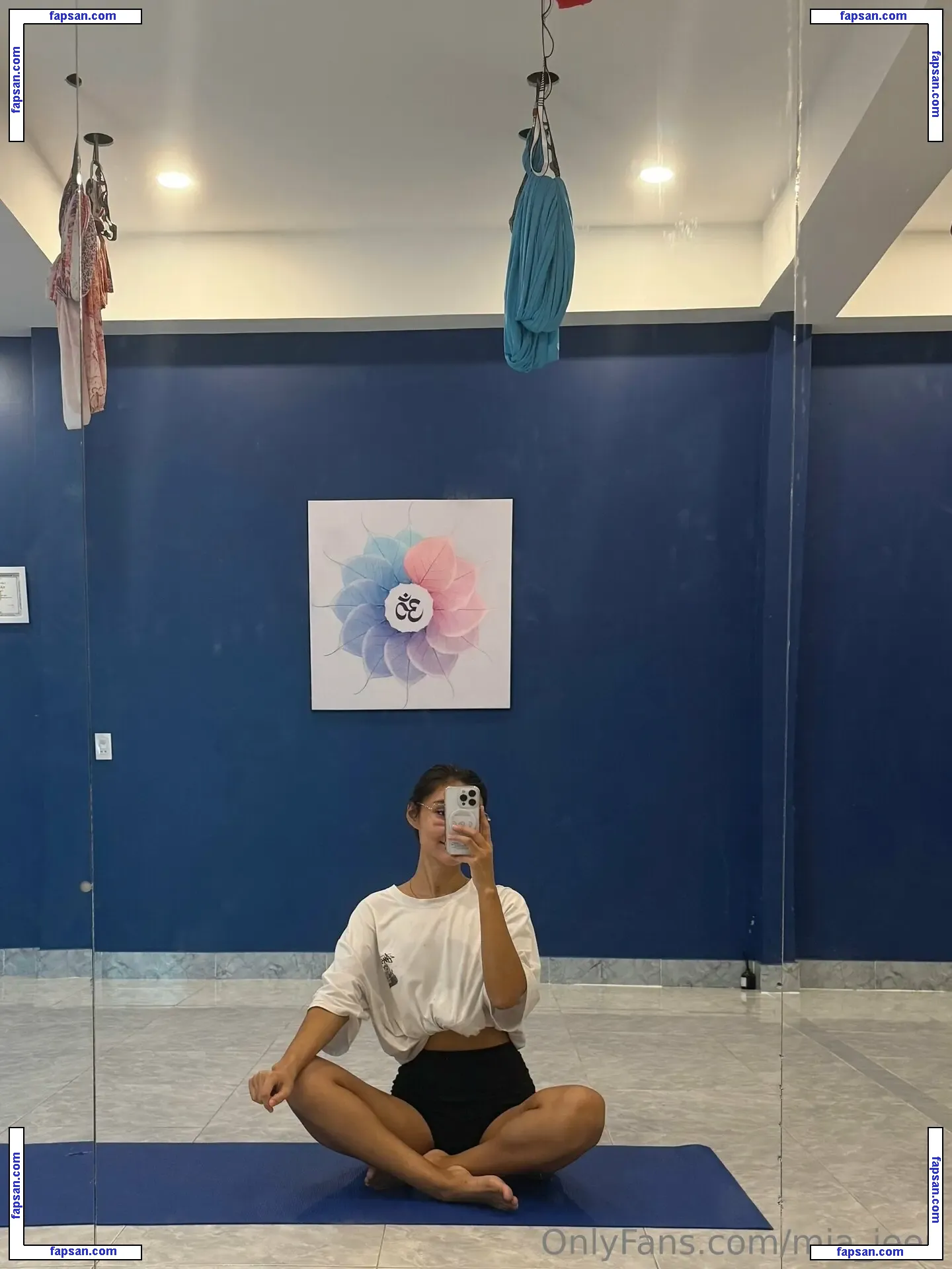 mia_jeen nude photo #0015 from OnlyFans