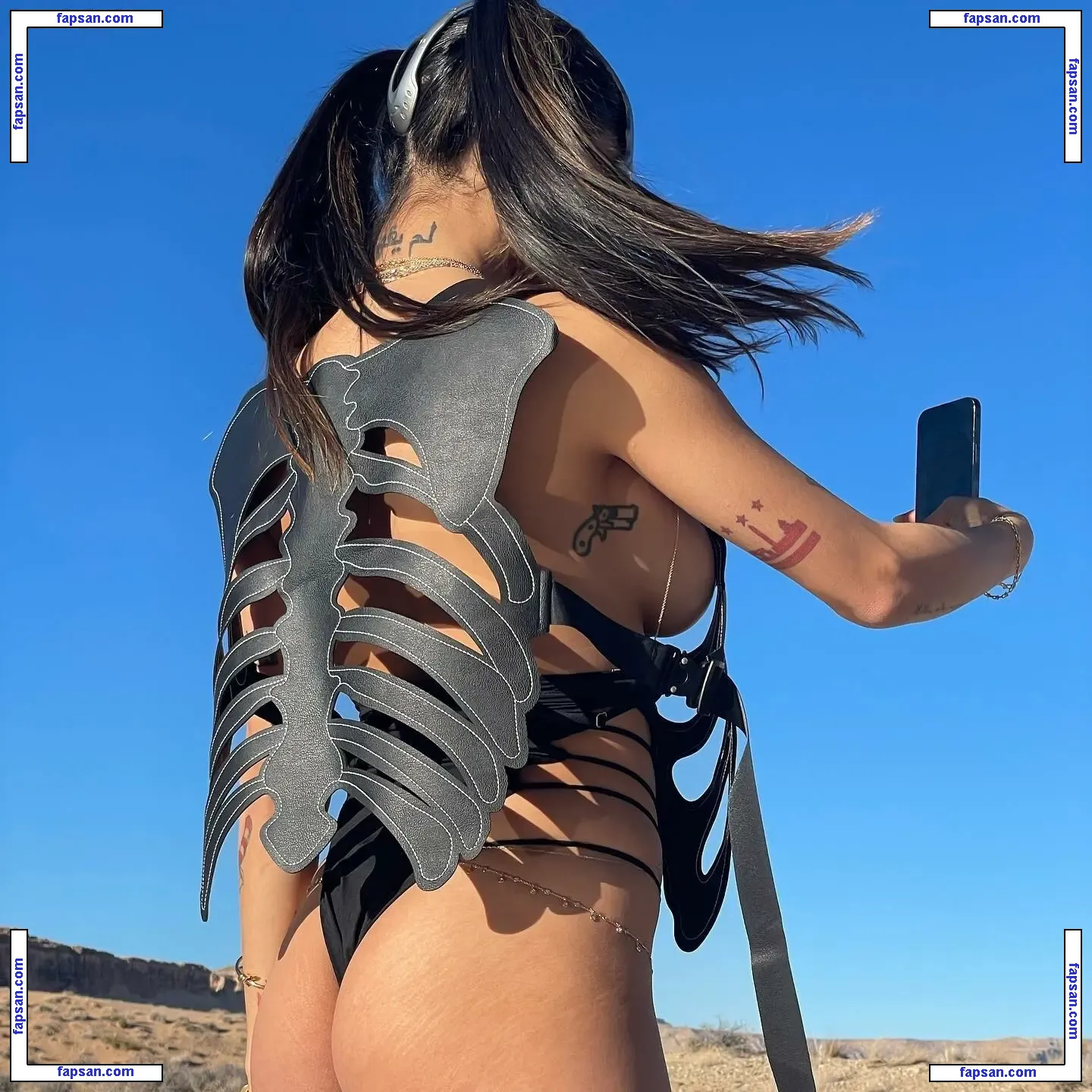 Mia Khalifa nude photo #0013 from OnlyFans