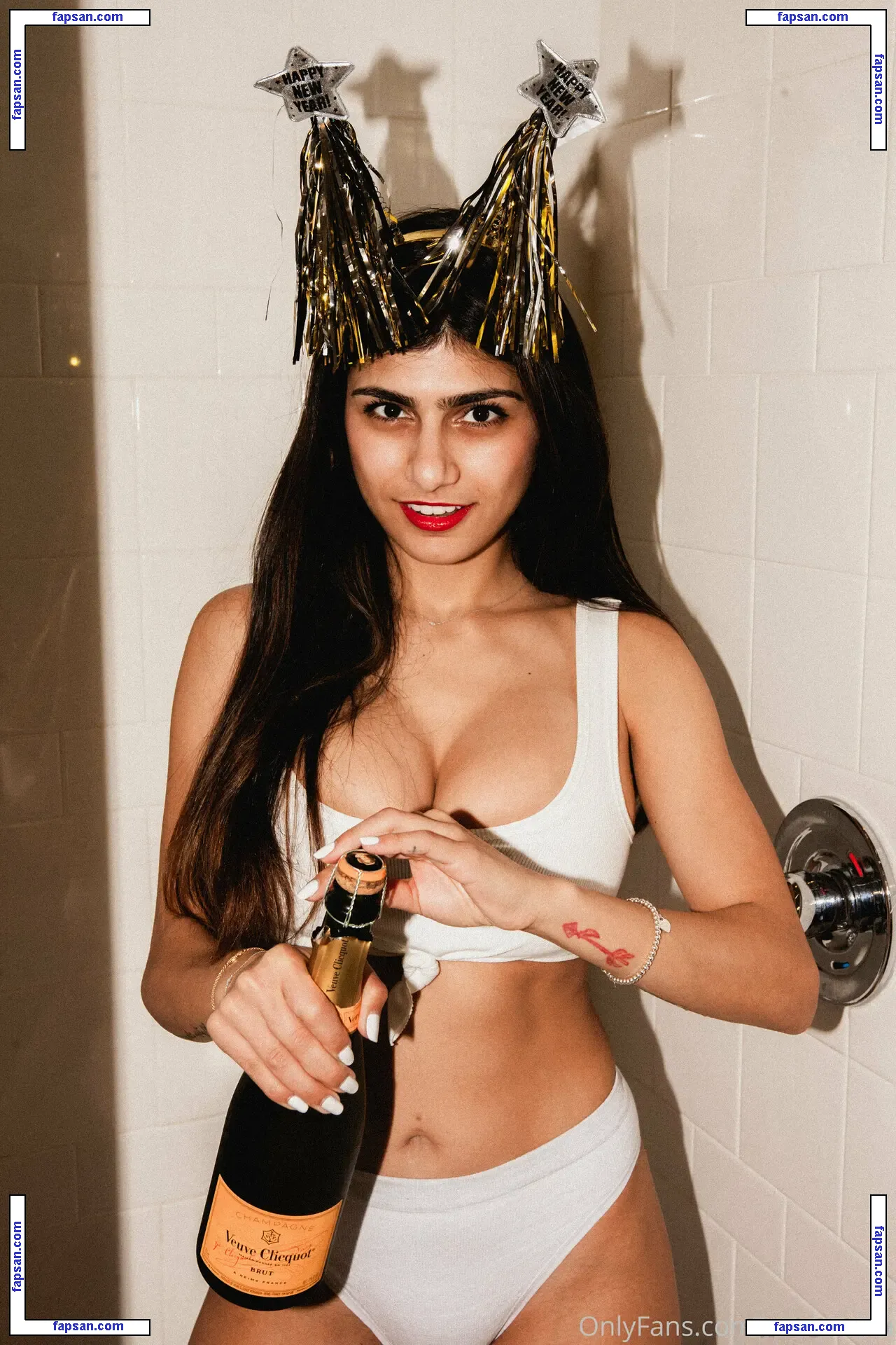 Mia Khalifa nude photo #0515 from OnlyFans
