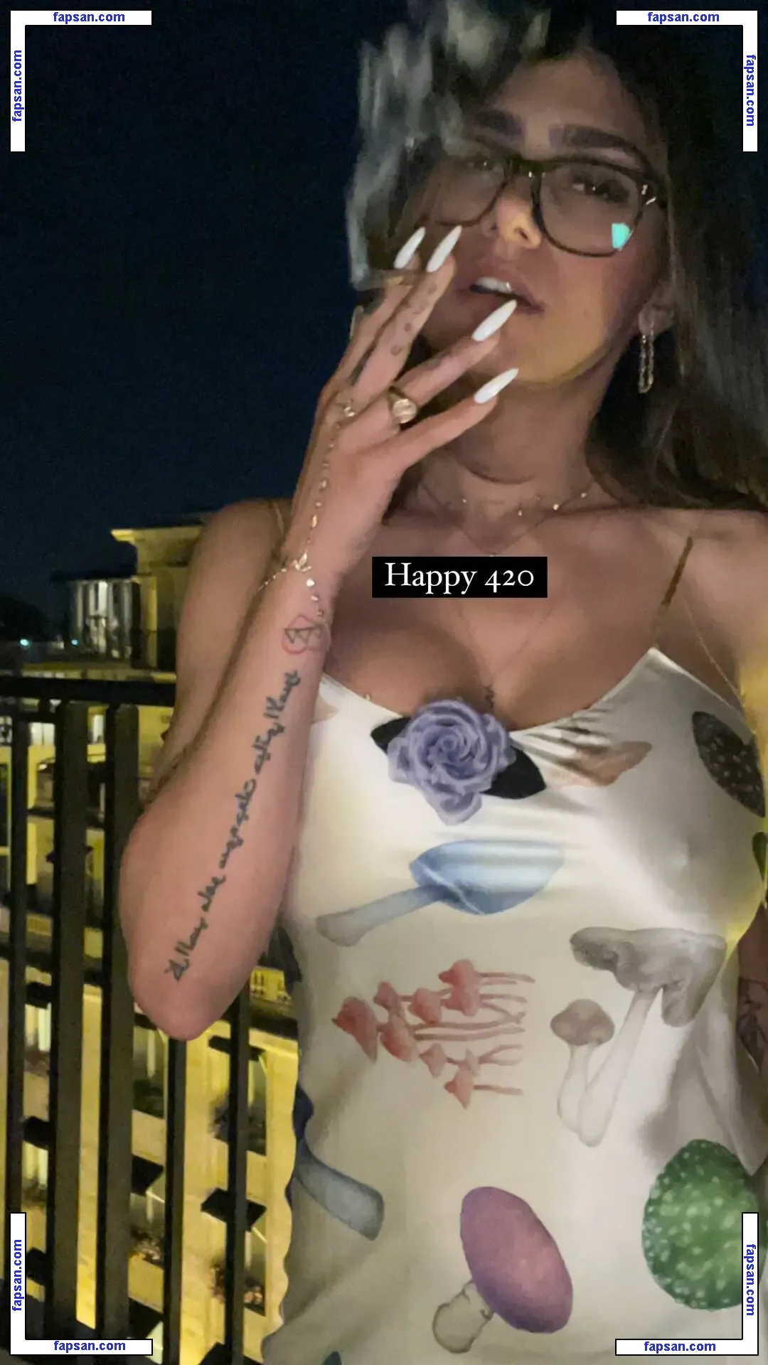 Mia Khalifa nude photo #0736 from OnlyFans
