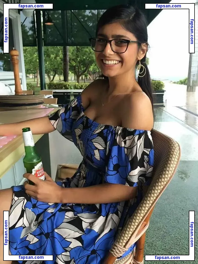 Mia Khalifa nude photo #0834 from OnlyFans