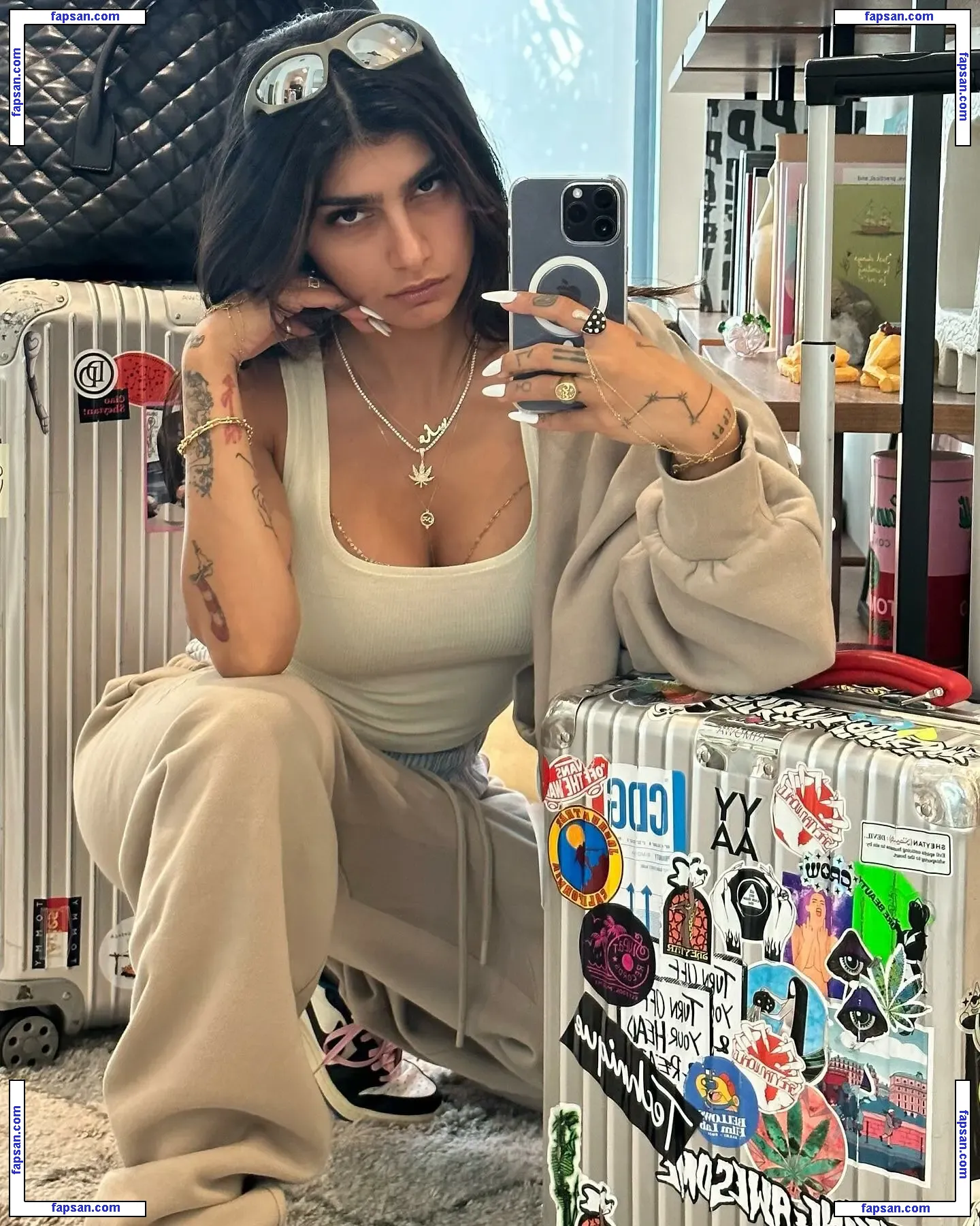Mia Khalifa nude photo #0917 from OnlyFans