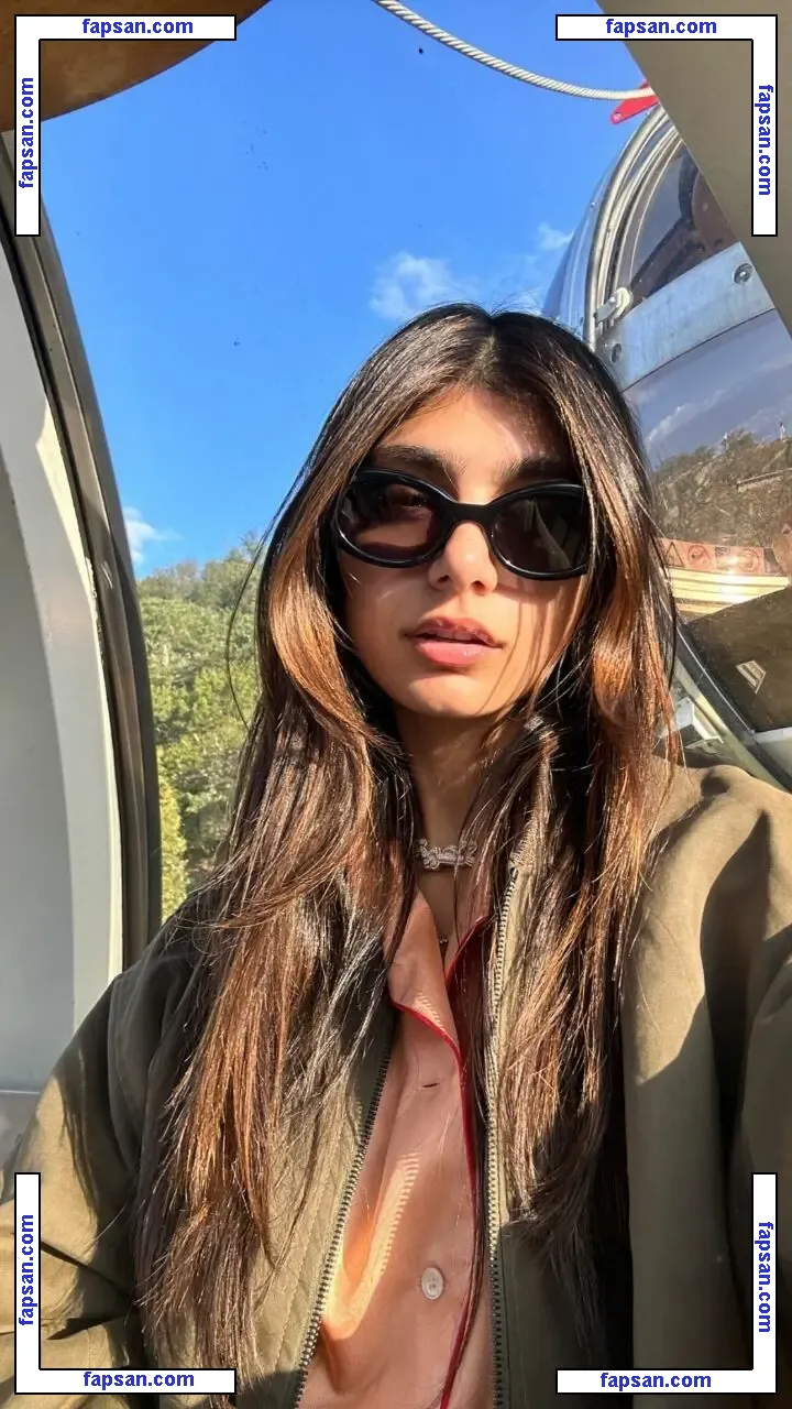 Mia Khalifa голая фото #1026 с Онлифанс