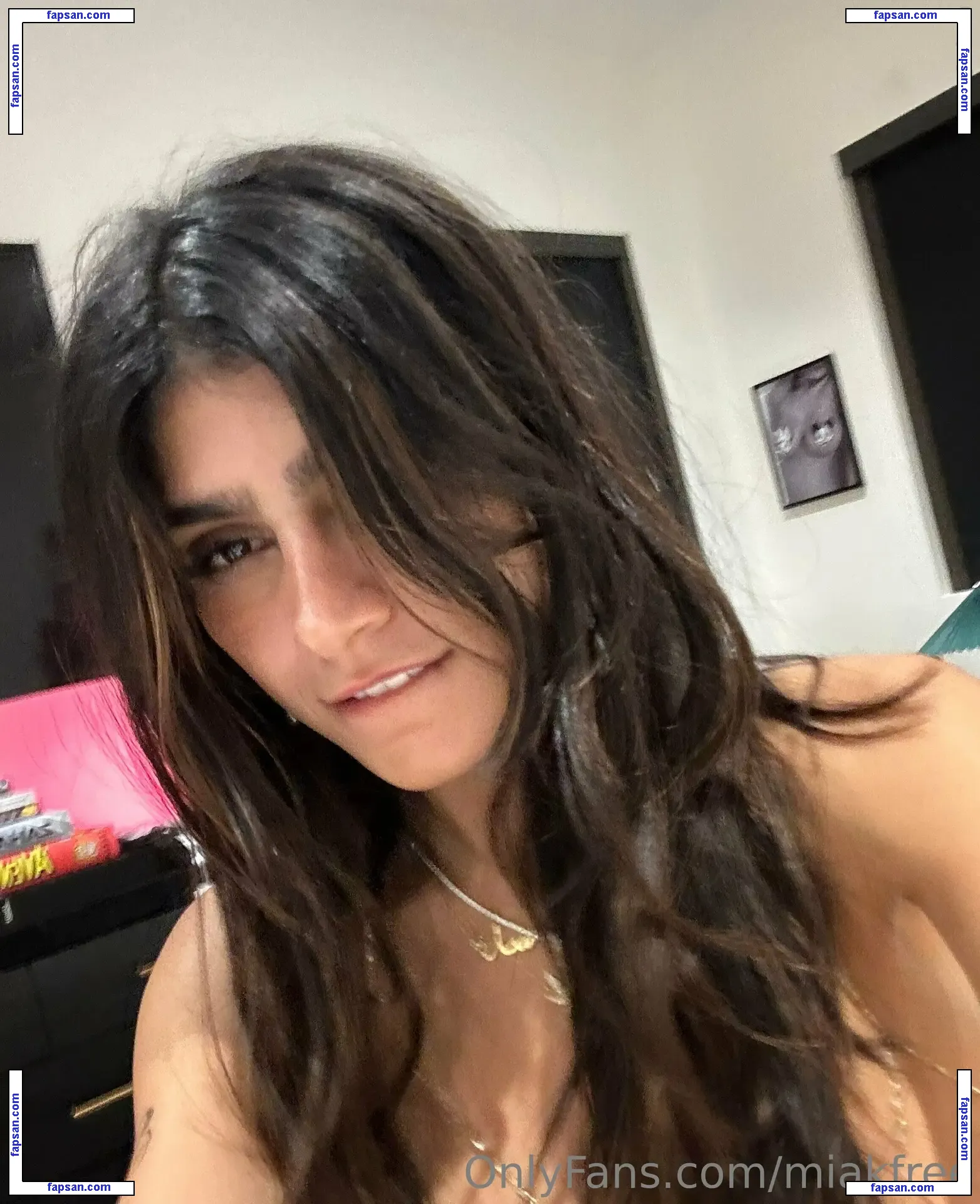 Mia Khalifa nude photo #1200 from OnlyFans