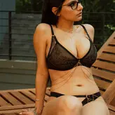 Mia Khalifa nude #1102