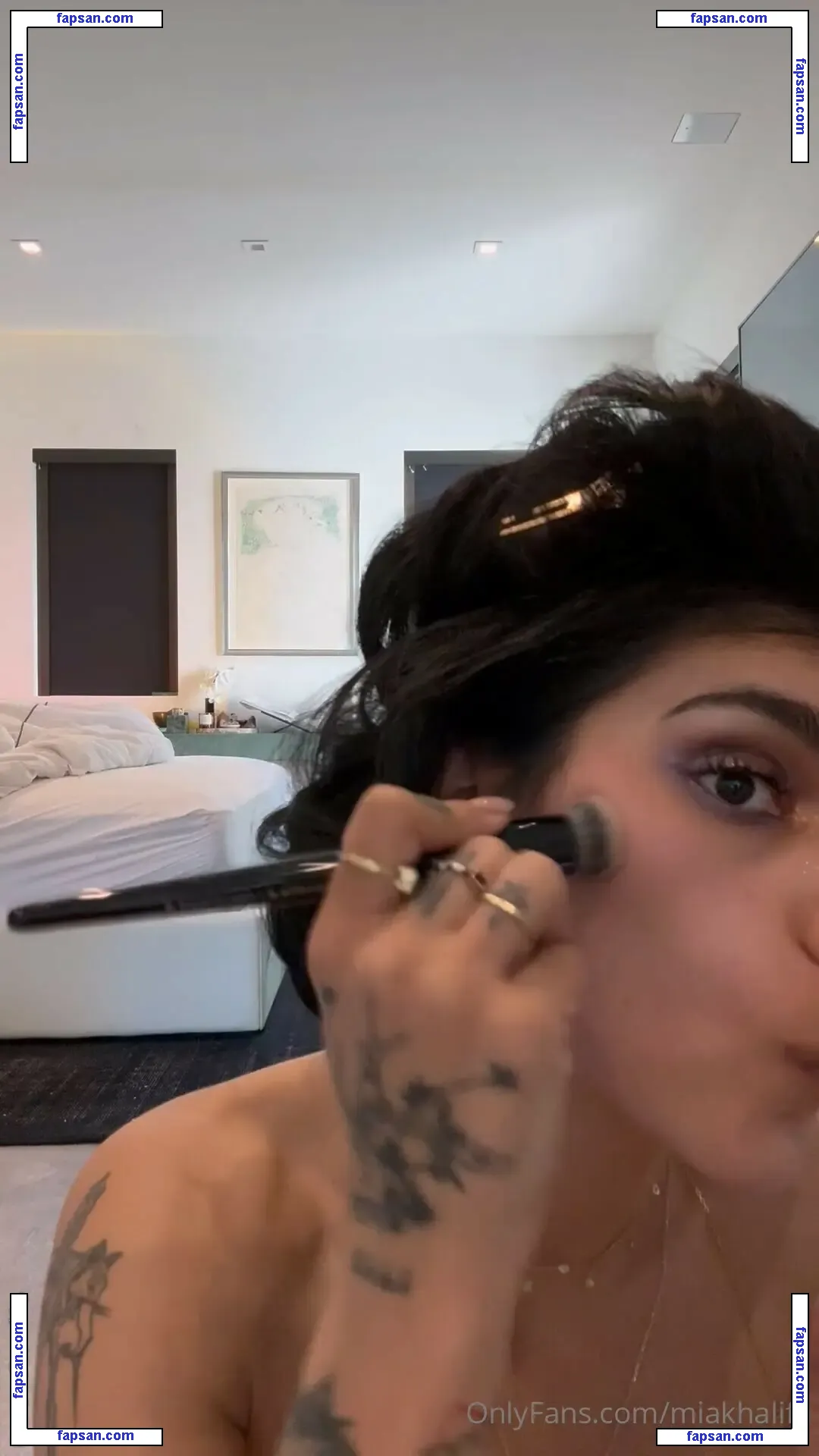 Mia Khalifa голая фото #2230 с Онлифанс