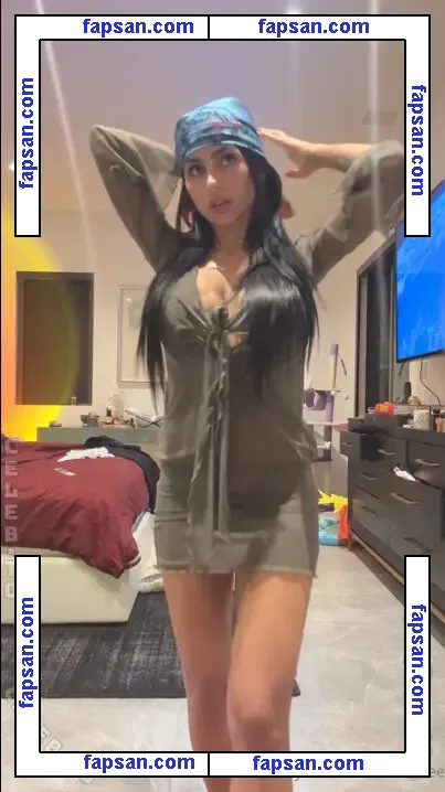 Mia Khalifa голая фото #2342 с Онлифанс