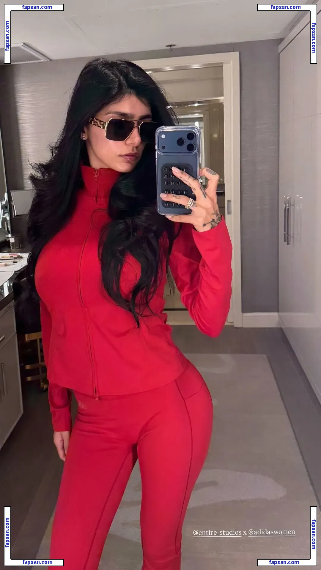 Mia Khalifa голая фото #2392 с Онлифанс