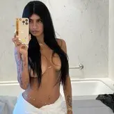 Mia Khalifa голая #2076