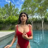 Mia Khalifa голая #2180