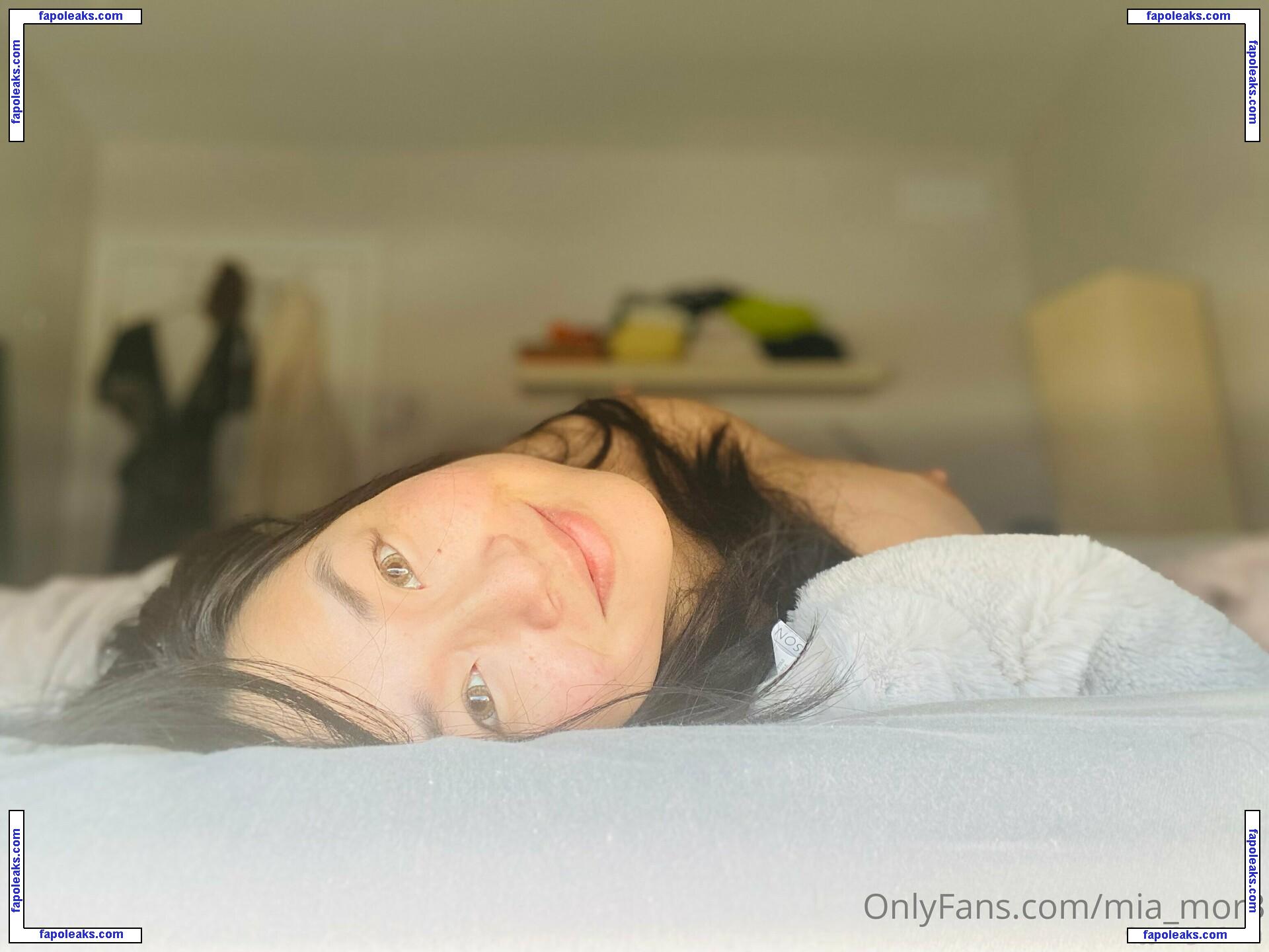 mia_mor3 / mia_wu33 nude photo #0008 from OnlyFans