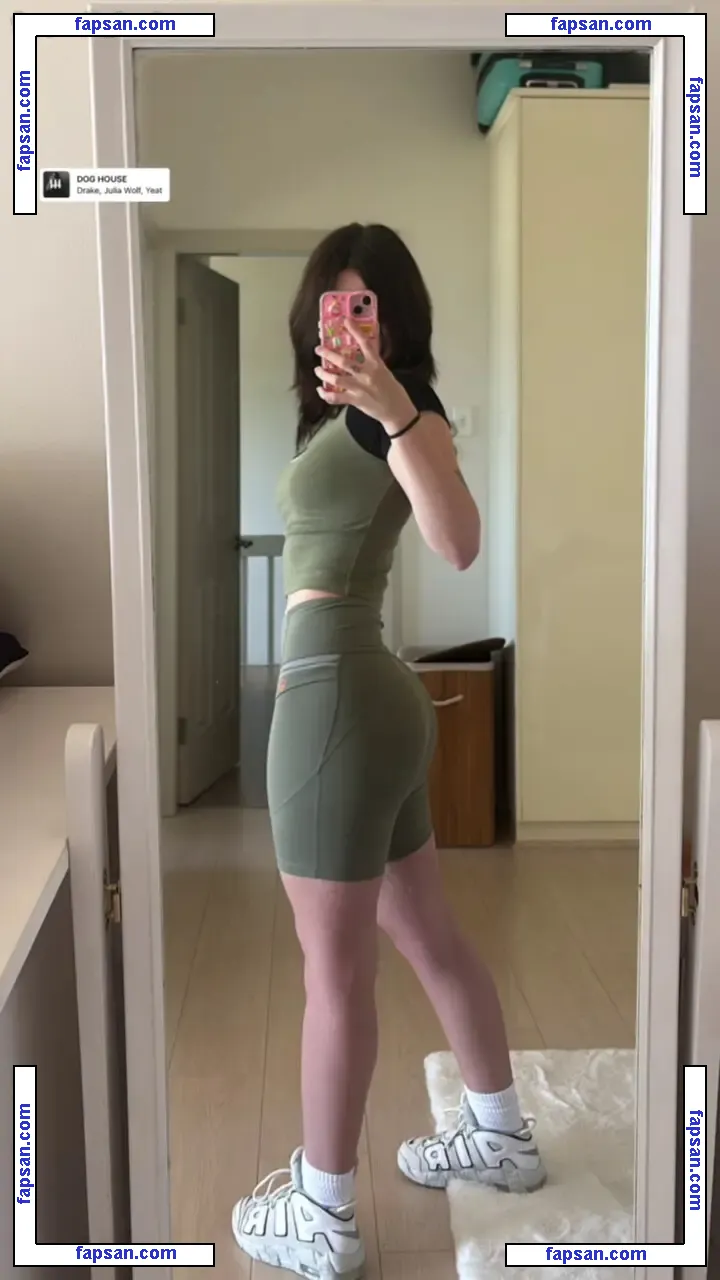 Mia Rodriguez nude photo #0040 from OnlyFans