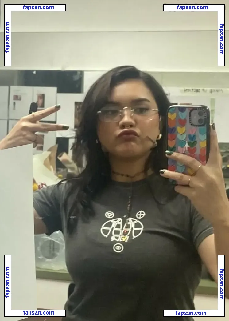 Mia Sara Shauki nude photo #0004 from OnlyFans