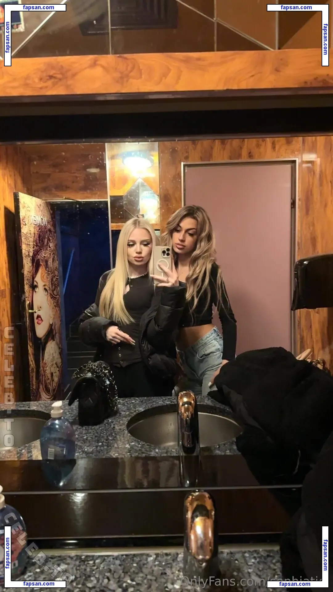 Mia Tiel голая фото #0017 с Онлифанс