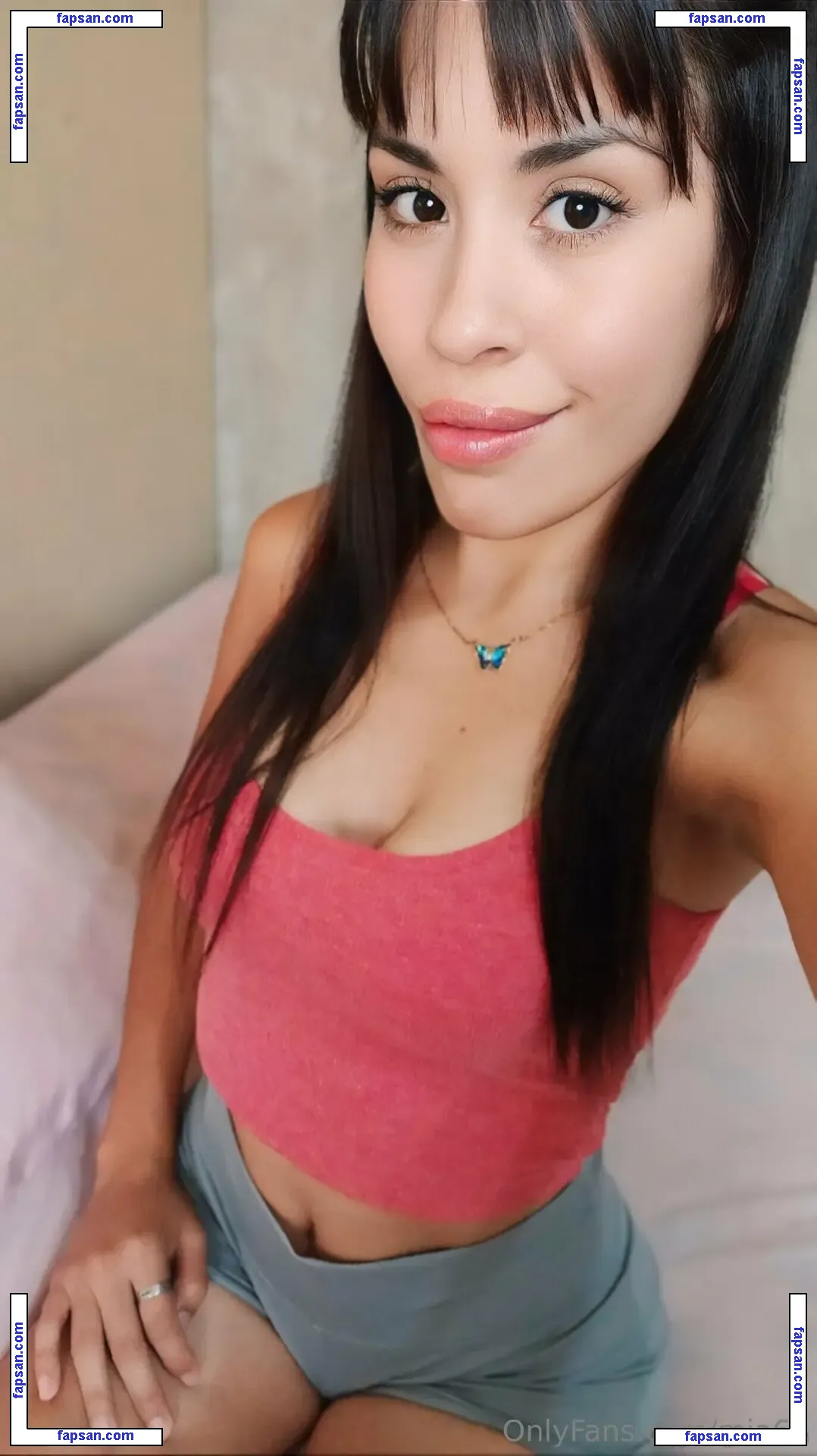mia64 nude photo #0018 from OnlyFans
