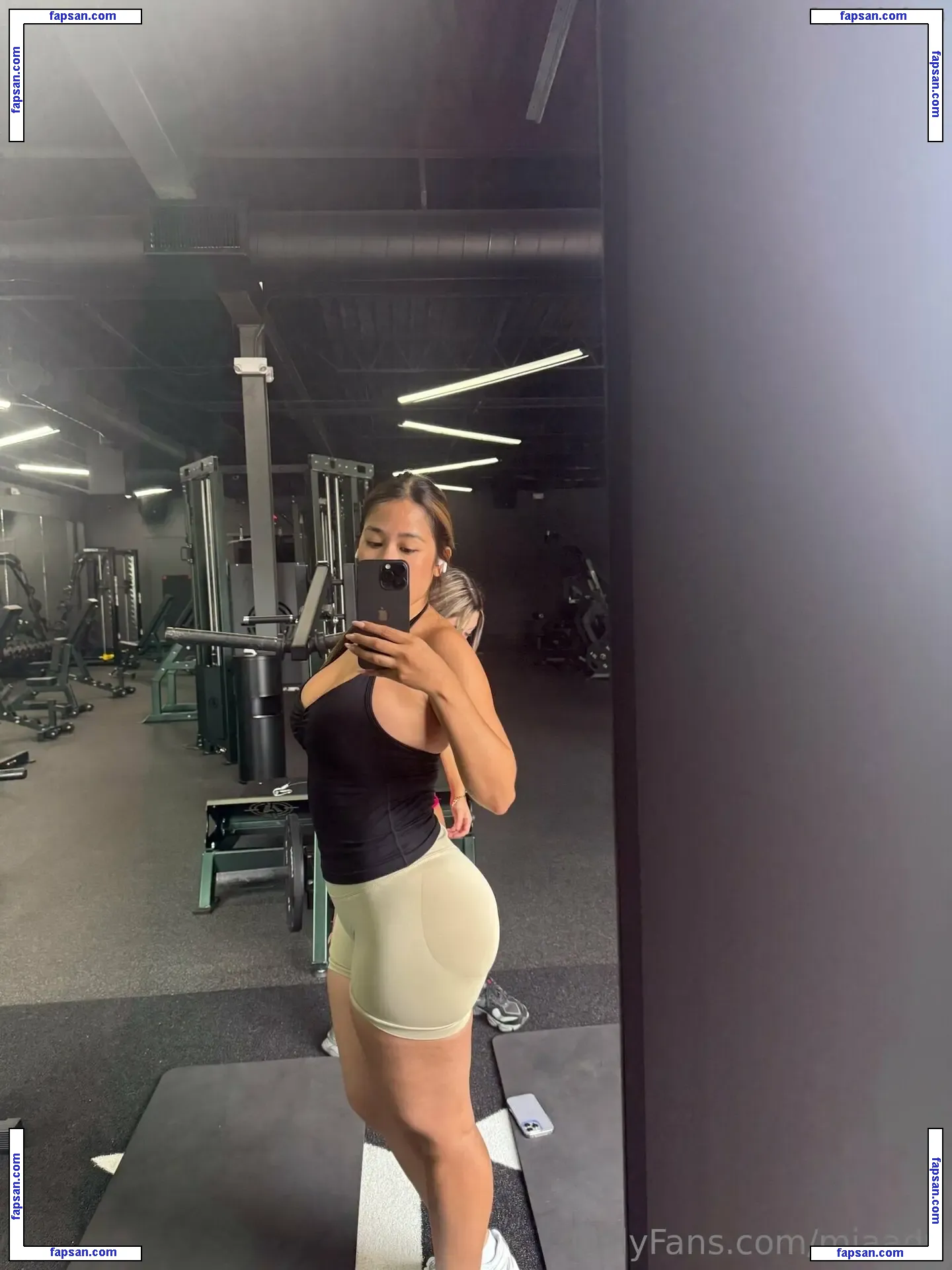 miaadv nude photo #0002 from OnlyFans