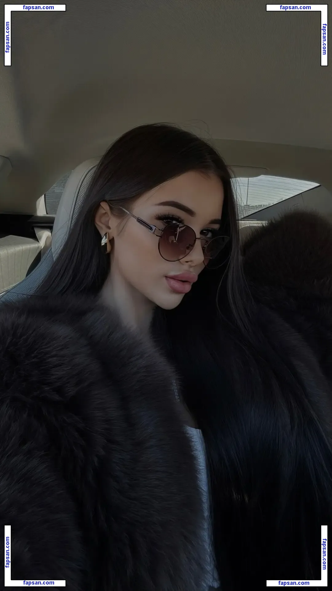 Miacandice голая фото #0014 с Онлифанс