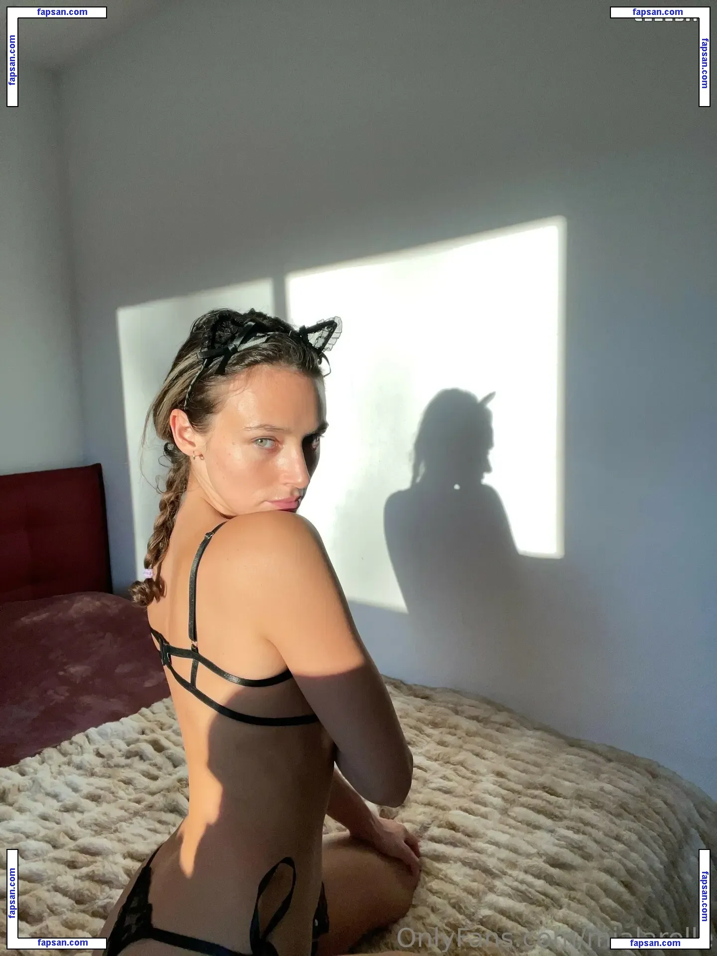 Miacbell nude photo #0046 from OnlyFans